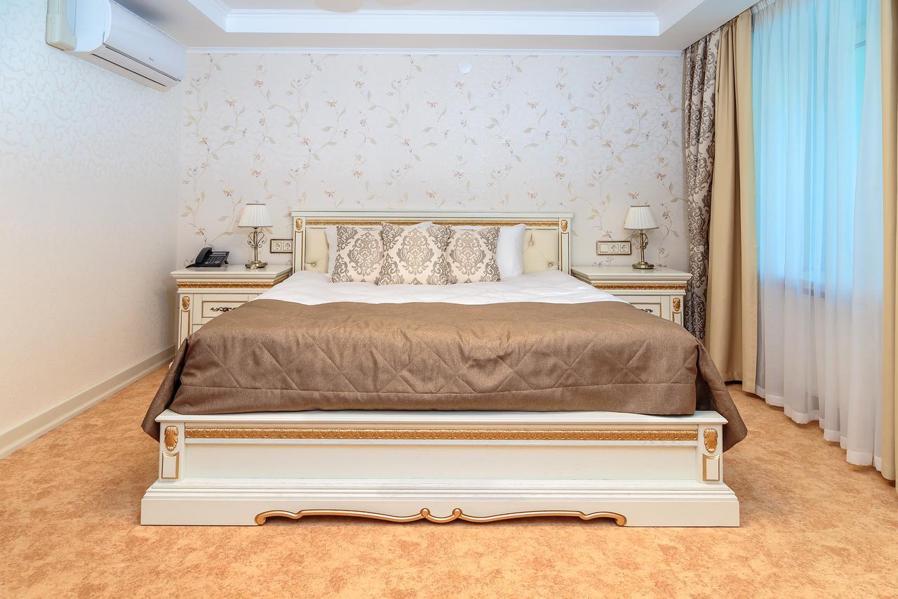 Hotel Polonez Minsk Eksteriør billede
